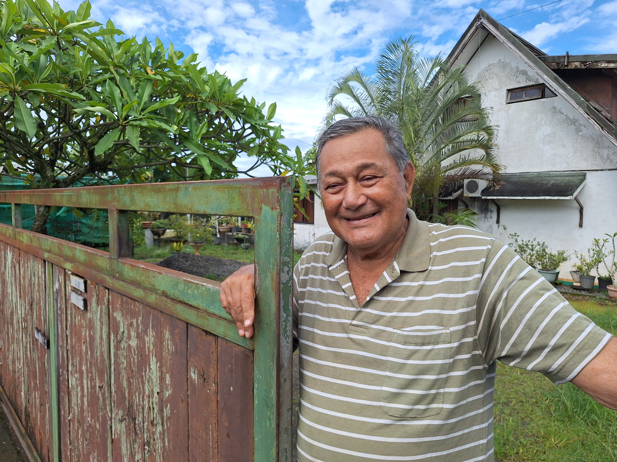 Un “clin d’œil” qui amuse Gérald Lucas et honore le souvenir de son père, infirmier.