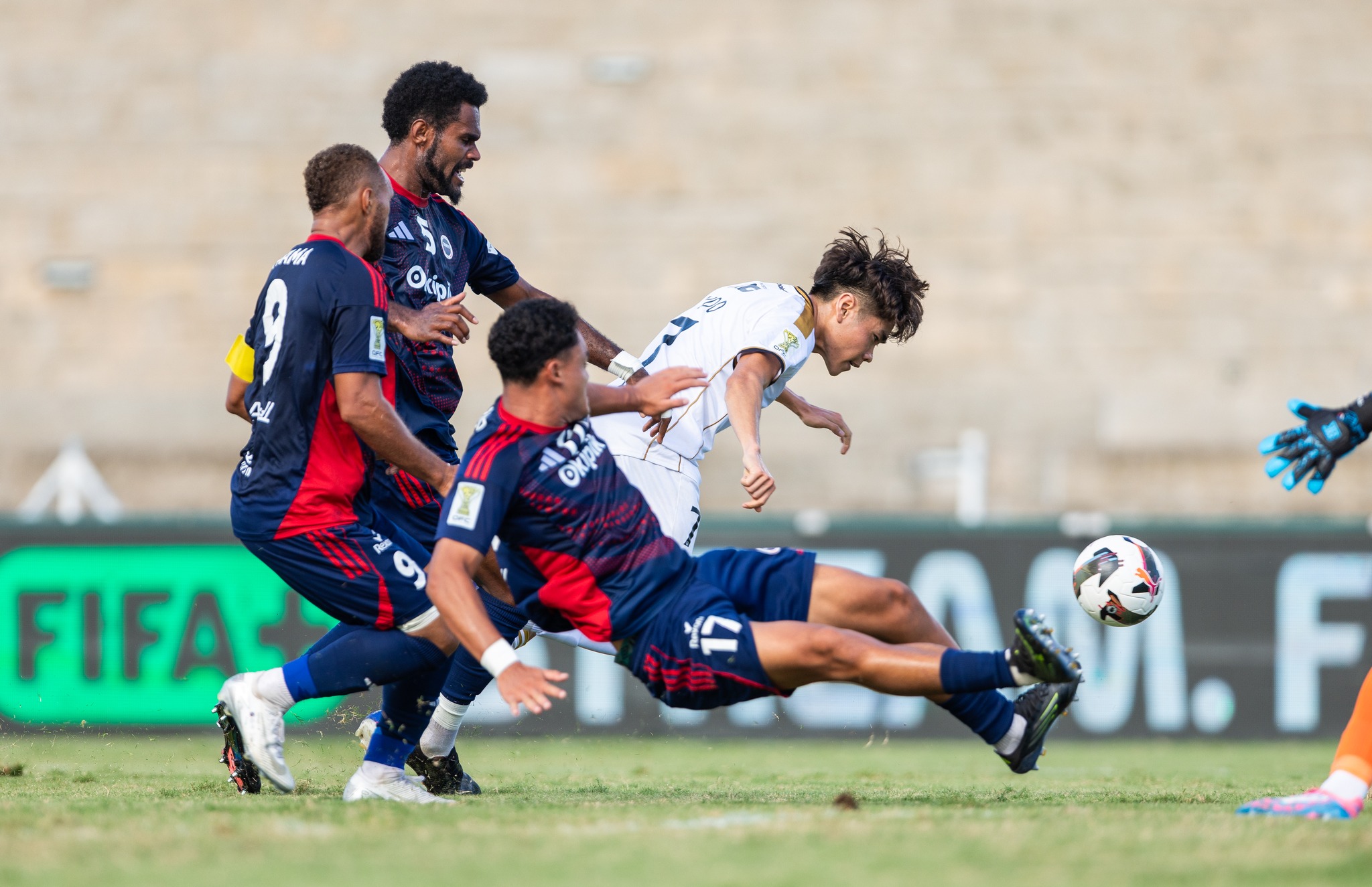 Tahiti United arrache le nul au courage face à South Island United (3-3)