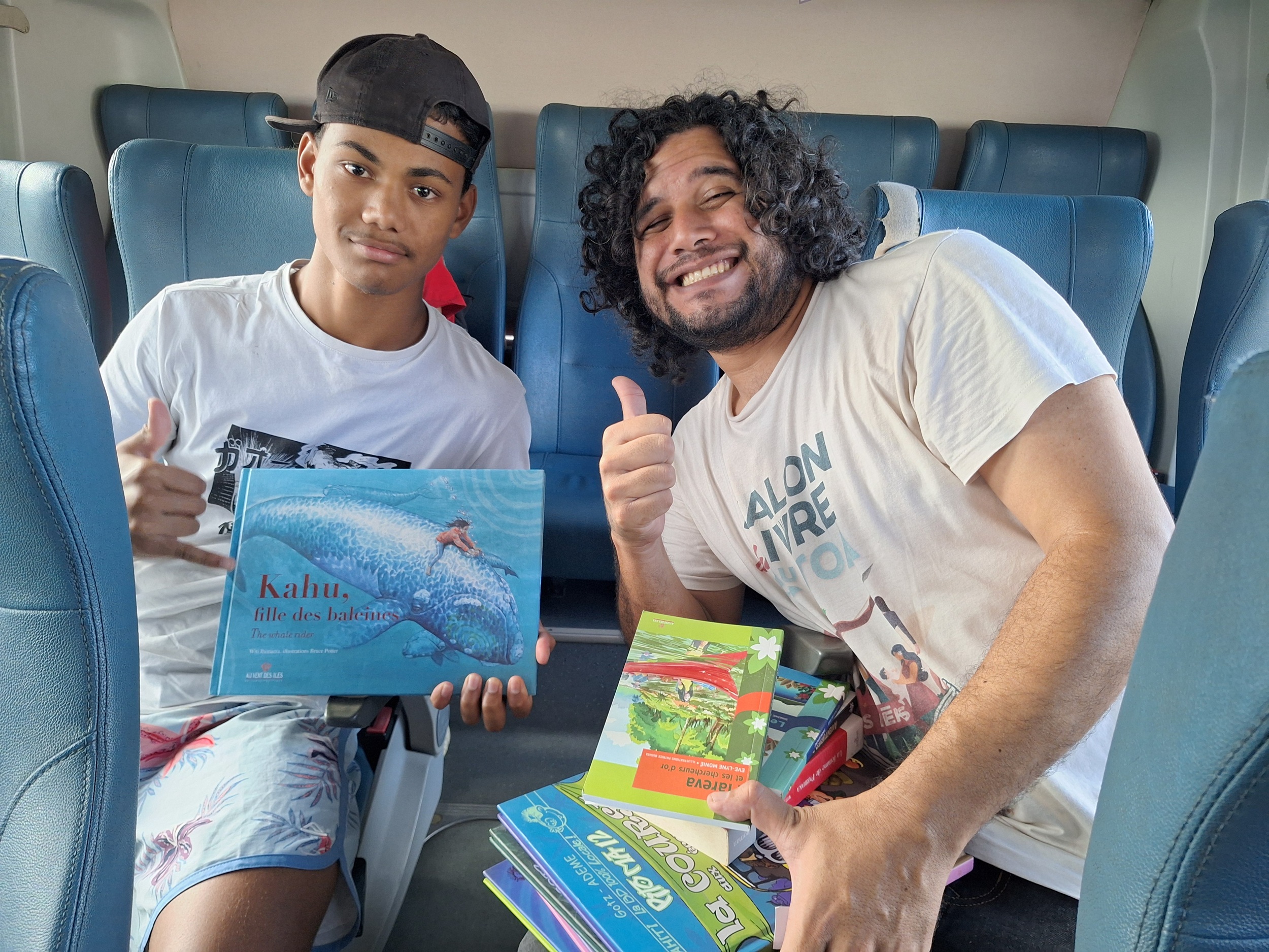 Les livres reprennent le bus