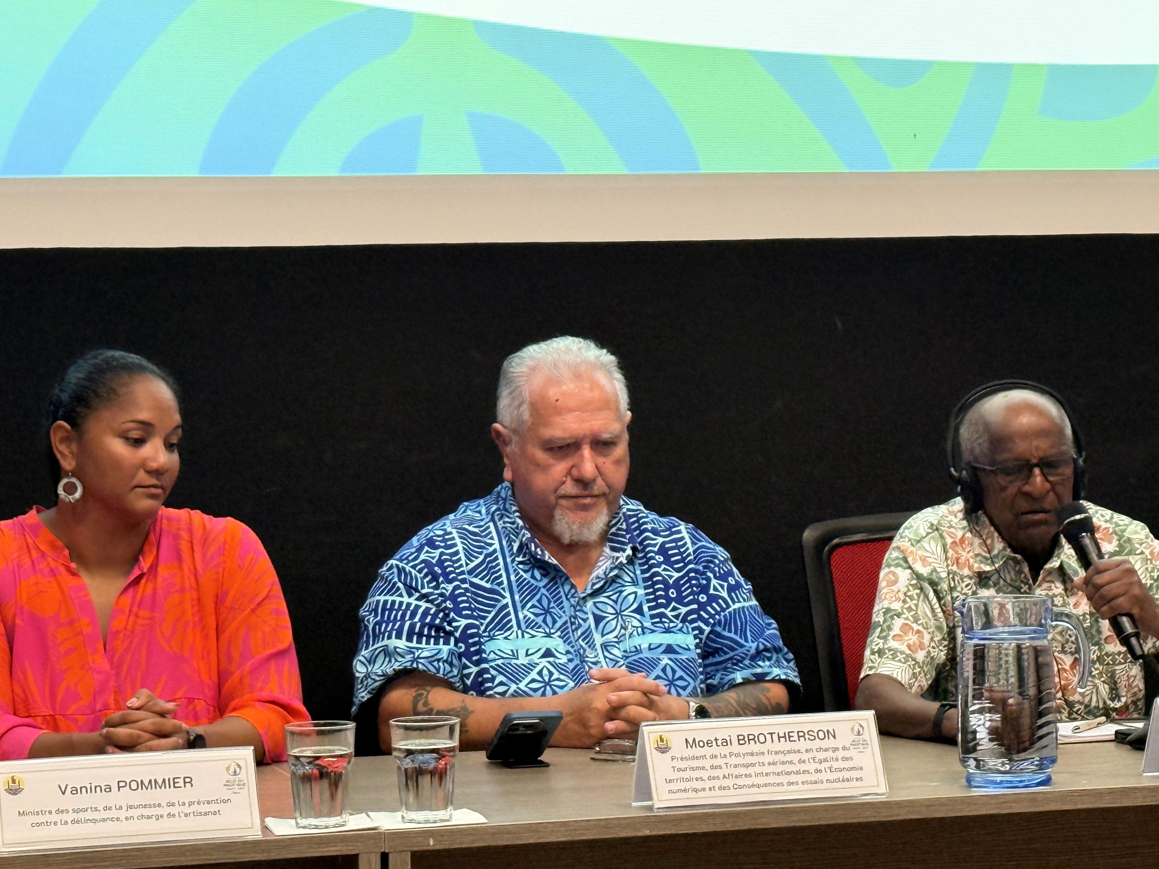 La nouvelle ministre des Sports, Vanina Pommier, le président du Pays Moetai Brotherson et le président du Conseil des Jeux du Pacifique Vidhya Lakhan ont énormément échangé pour que la dernière ligne droite avant les Jeux se déroule de la meilleure des manières.