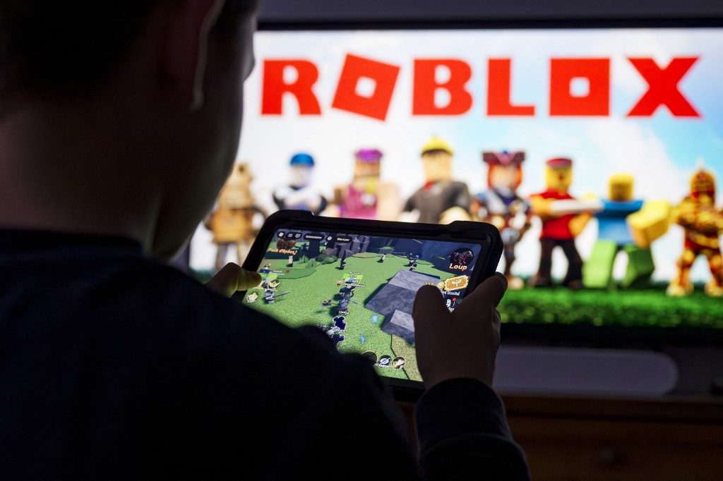 "Roblox", le jeu vidéo pour enfants à l'appétit d'ogre