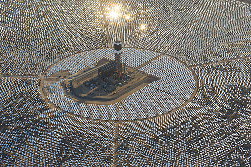 La plus haute tour solaire du monde s'élève dans le désert israélien