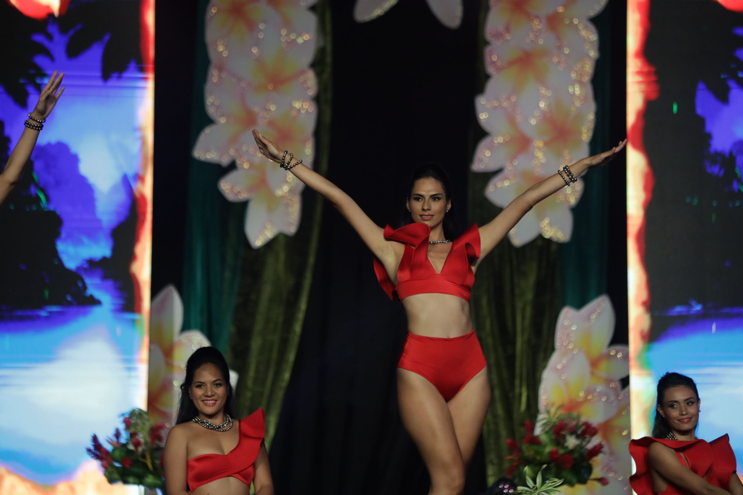 (En images) Leia Diard sacrée Miss Tahiti 2026