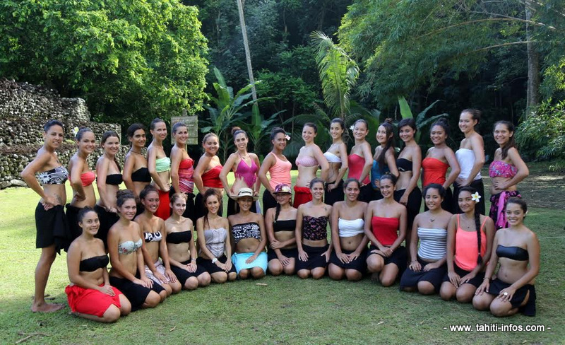 Les filles de le troupe.