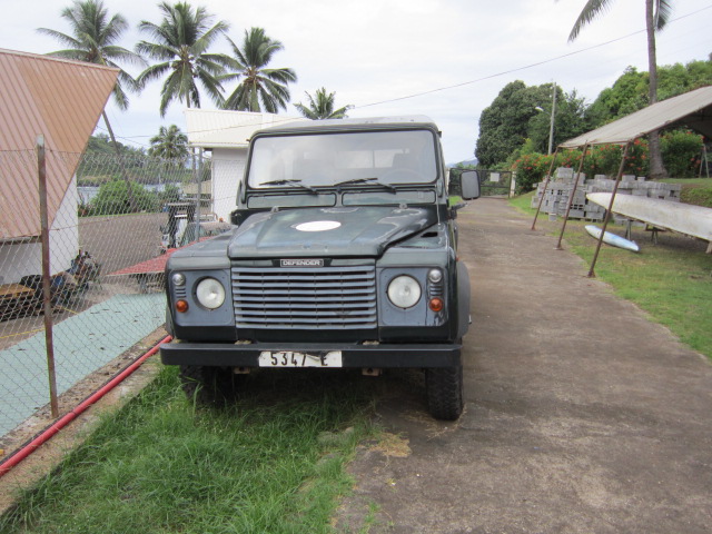 Cette Land Rover à Hiva Oa est à vendre au plus offrant