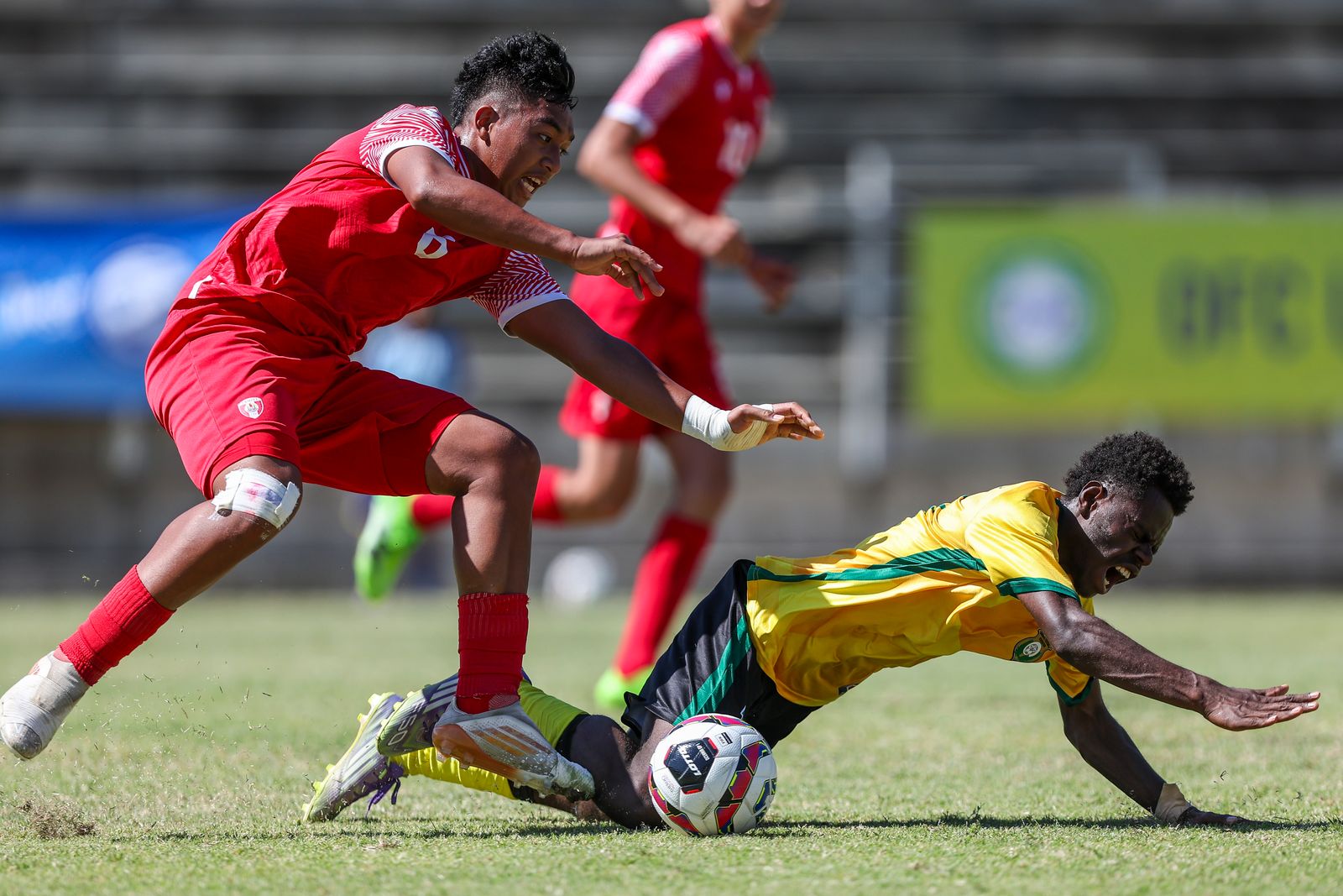 Foot : Tahiti lance parfaitement son tournoi contre Vanuatu