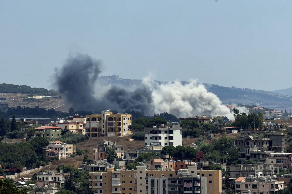 Entre salves et menaces, Iran et Etats-Unis s'enfoncent dans la guerre