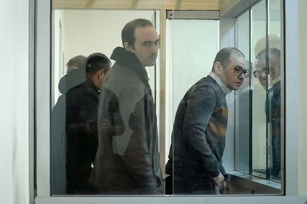 Azerbaïdjan - De 12 à 15 ans de prison pour des journalistes et des militants des droits de l'homme