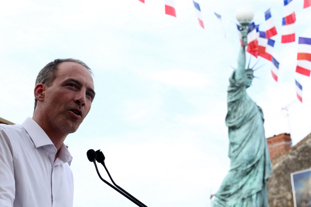 Glucksmann visé par une opération russe de "déstabilisation" à huit mois de la présidentielle