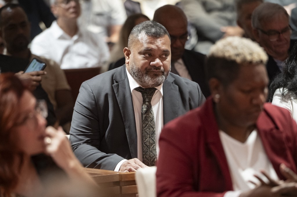 Nouvelle-Calédonie: le nouveau chef du gouvernement fixe un cap d'austérité pour les six prochains mois