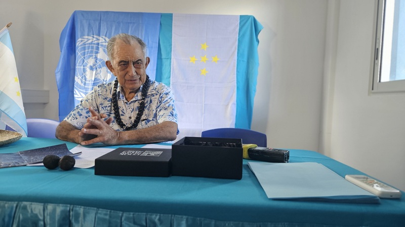 Indépendance à l’ONU : Oscar Temaru prend le Tavini de court