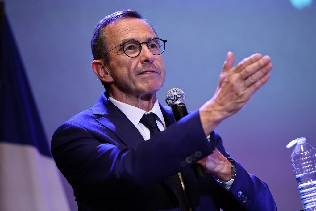 Présidentielle : Retailleau veut "revaloriser" les salaires des professeurs