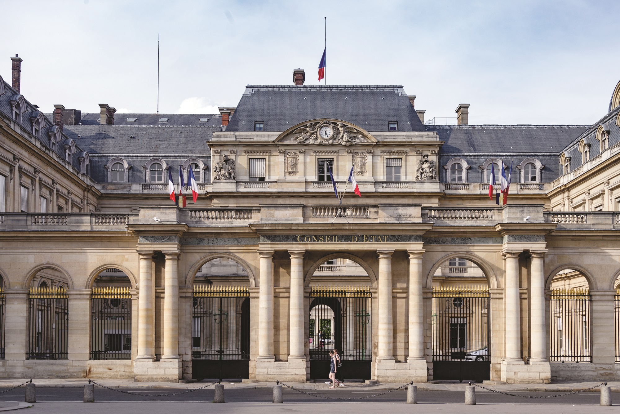 ​Le dossier d’une ex-cadre de la DGAE rebondit à Paris