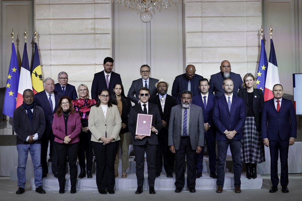 Nouvelle-Calédonie : des élus à Paris pour arracher 540 millions d'euros d'aide
