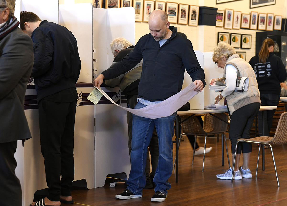 Les incertitudes politiques menacent la note de l'Australie