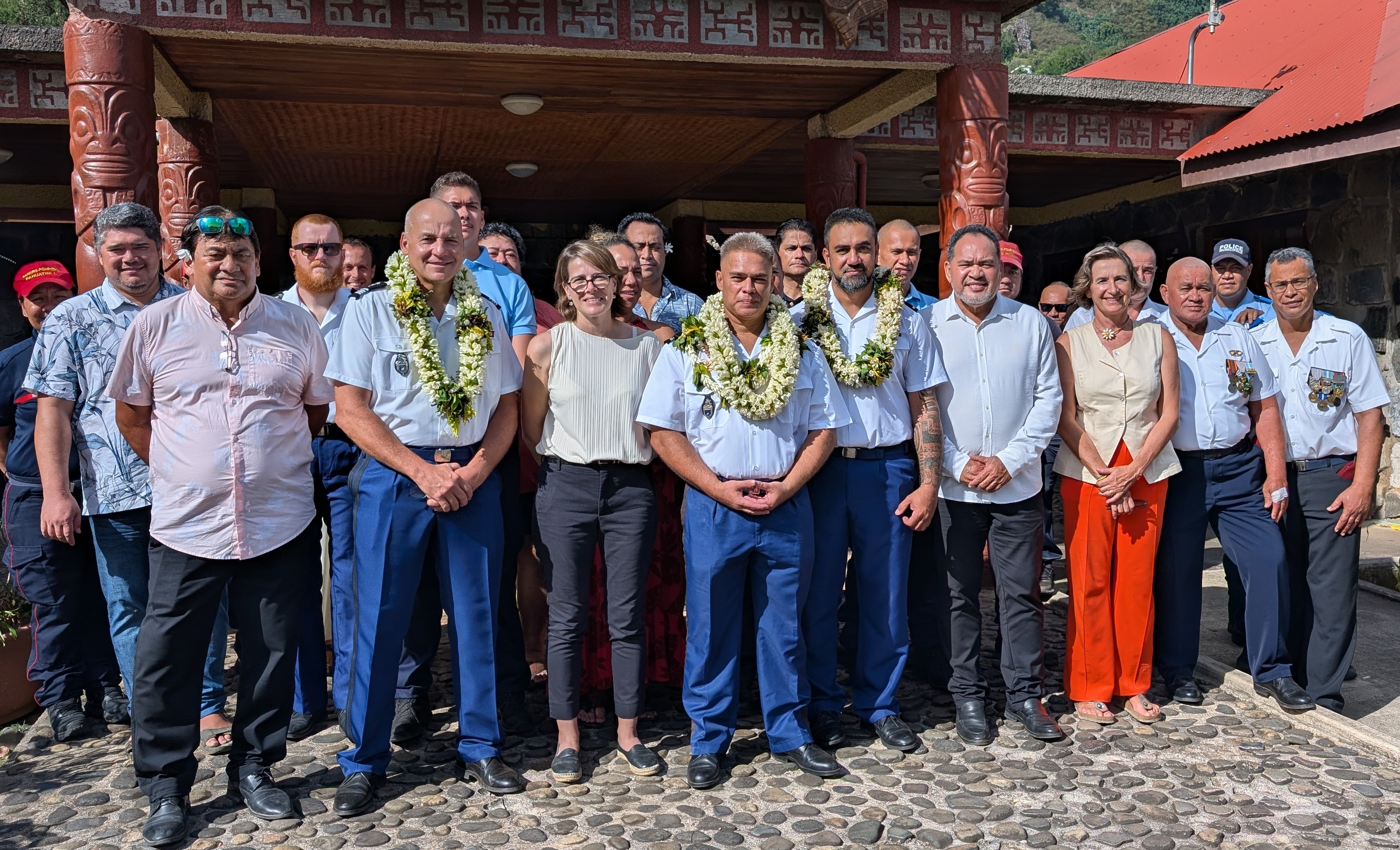 Heivarii Morienne à la tête de la brigade de Nuku Hiva