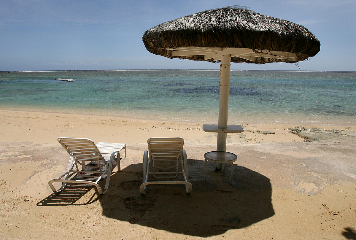 Enquête sur un couple russe: un touriste retrouve une tête sur une plage des Fidji