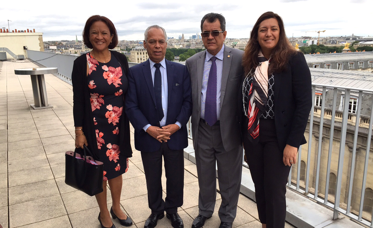 Egalité réelle : rencontre d'Edouard Fritch et Victorin Lurel 
