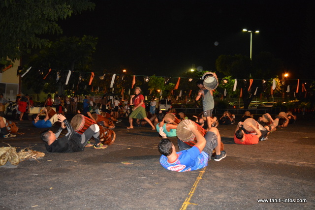 La danse du pahū fait partie de la culture polynésienne d'antan. Elle sera reprise par le groupe de danse de Coco Hotahota demain soir place Toata