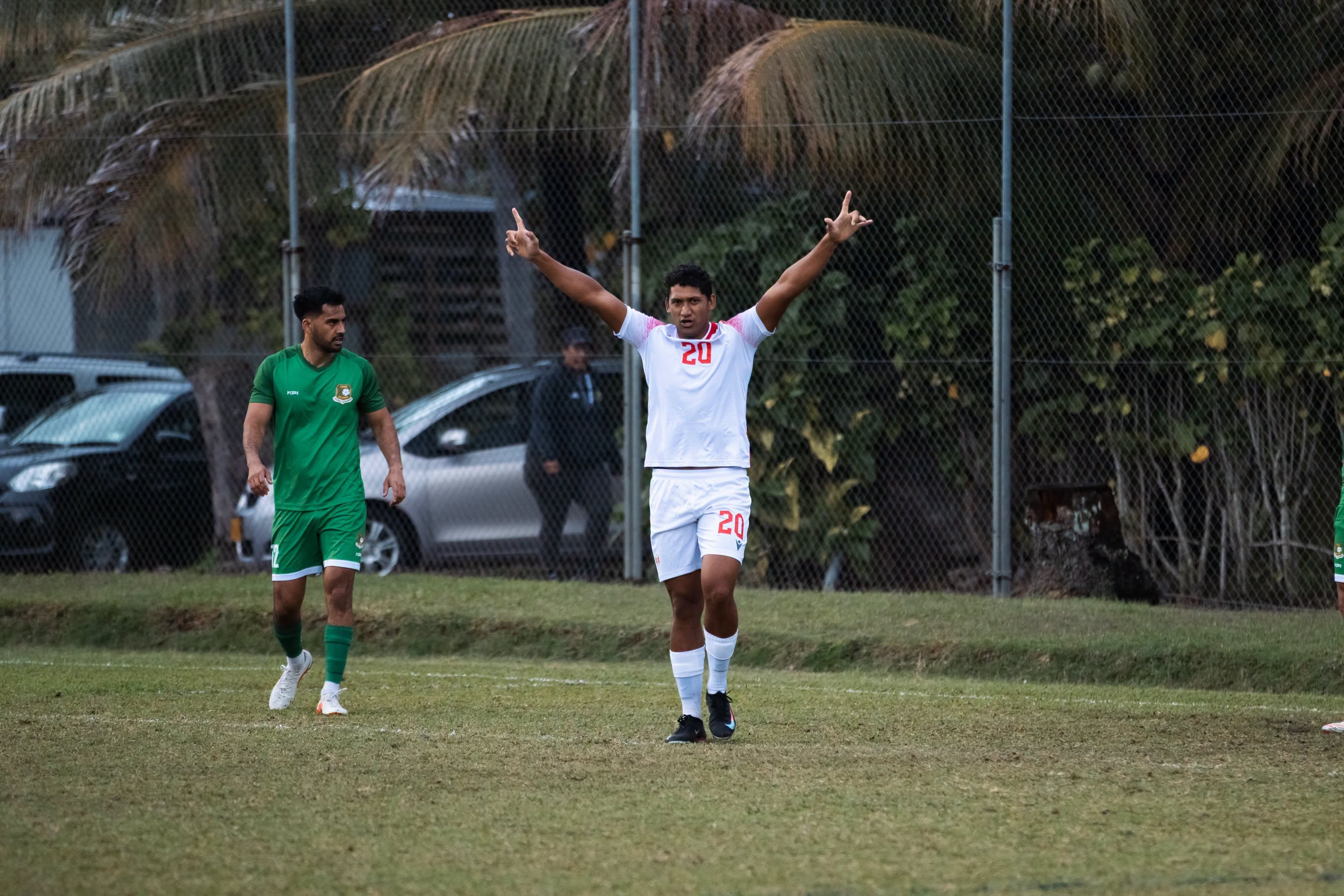 Football - Tahiti remporte son premier duel face aux Îles Cook