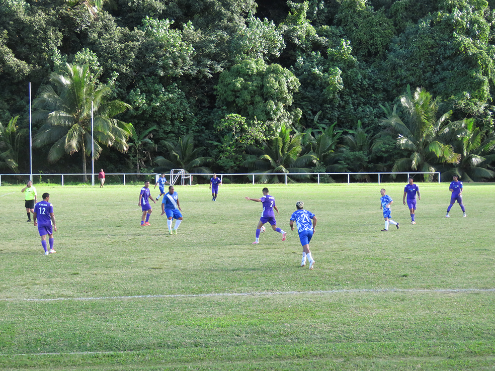 Football - Tiare Tahiti prend provisoirement la tête du classement à Moorea
