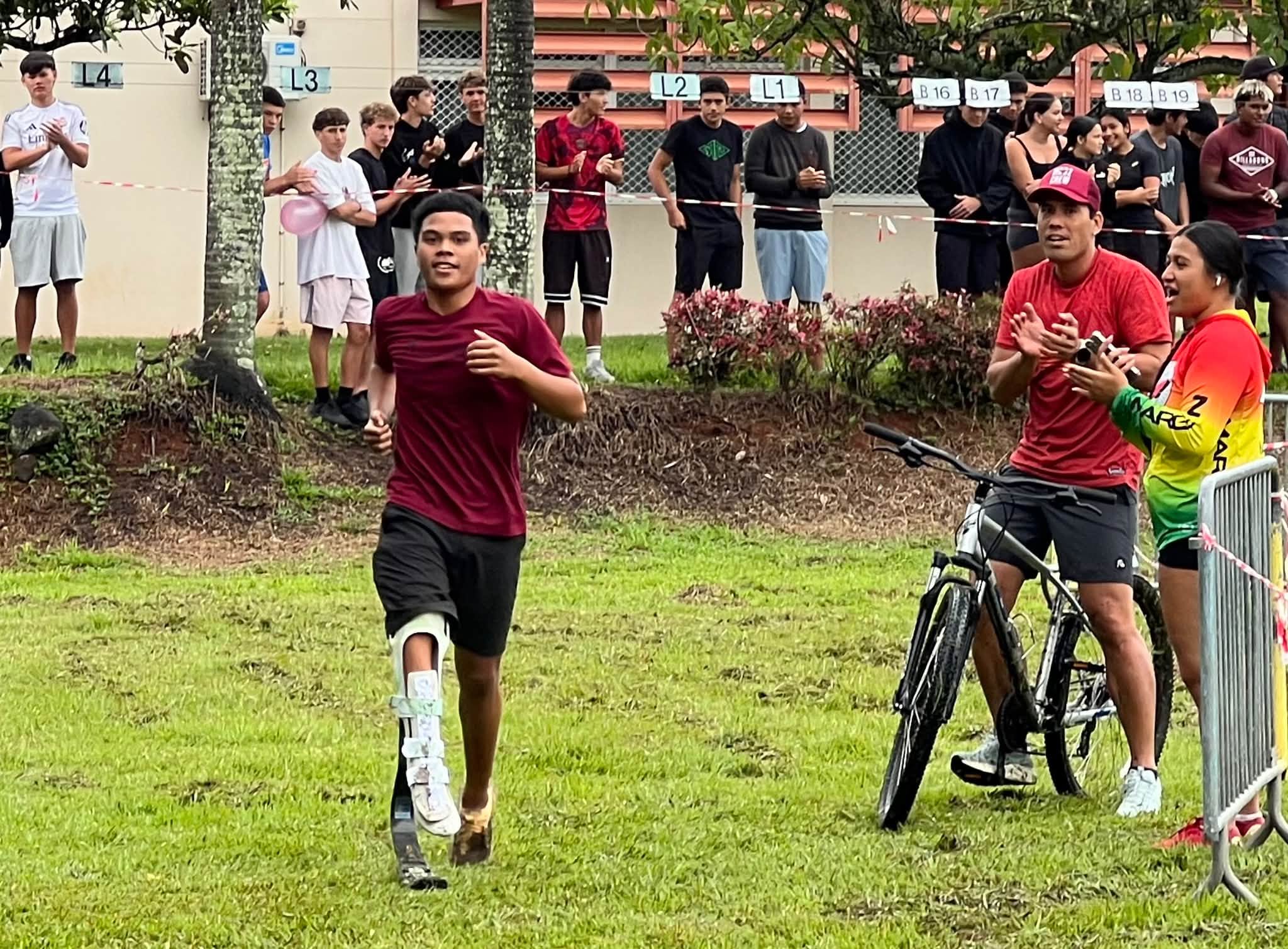 Pour Kirei Temanihi, ‘aito du cross de son lycée, le sport est source d’épanouissement (Crédit : Lycée de Papara).