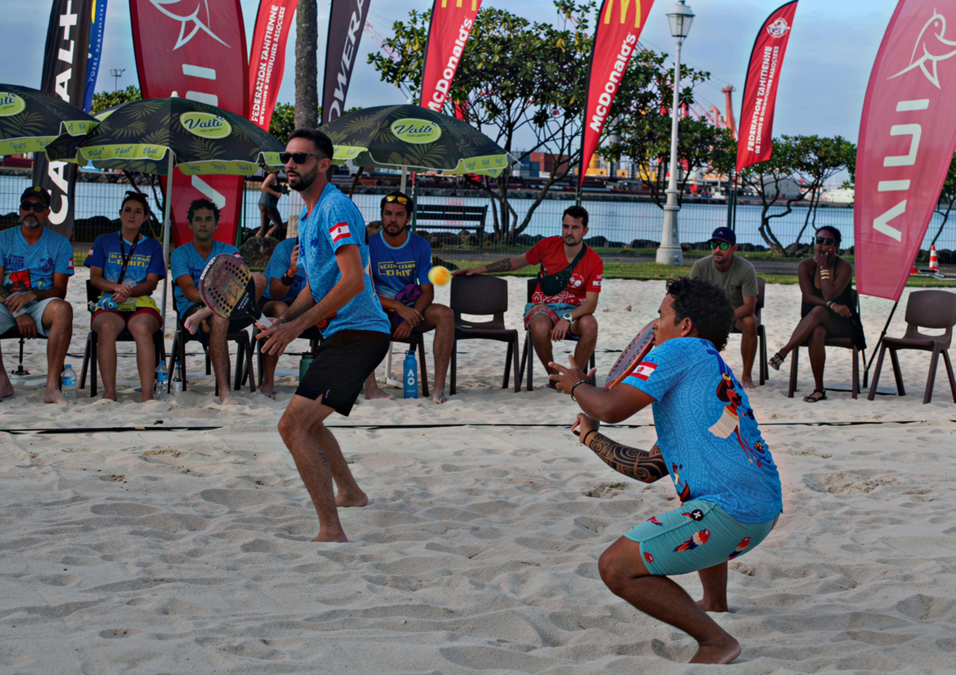 Haunui Montas et Lucas Segati ont créé la surprise en remportant l’Open international de Tahiti en double messieurs en battant en finale les favoris Yankell Clavery et Jérémy Duchier.
