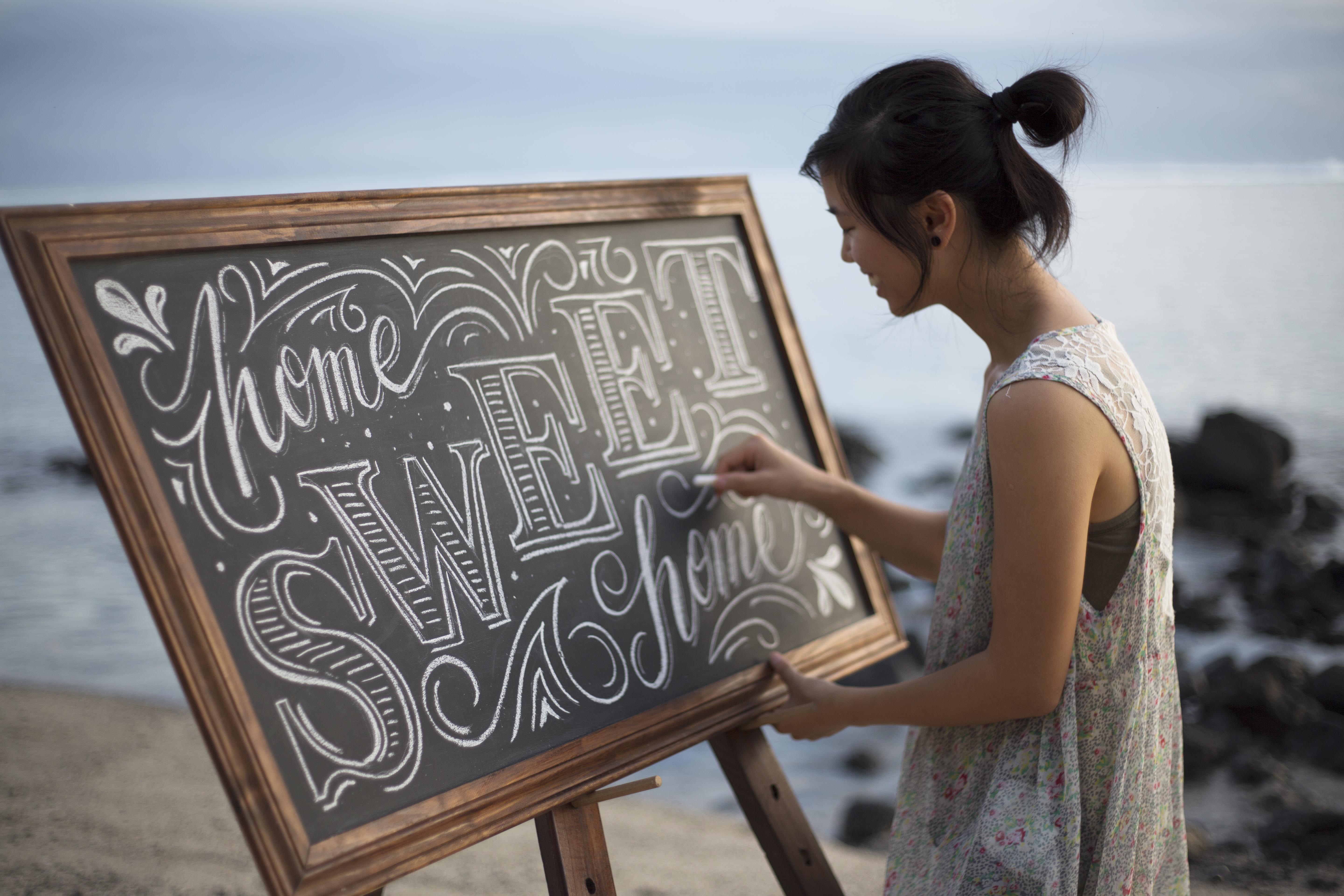 Jo Richardson, la femme qui faisait danser les lettres