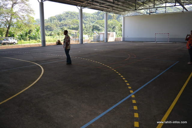 Le complexe sportif, entièrement couvert