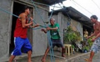 Les Philippines en état d'alerte en attendant un super typhon