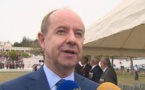 Politique pénale: violences contre les gendarmes et alcool, priorités en N-Calédonie (JJ Urvoas)