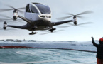 Dubaï teste un taxi-drone chinois et accueille Tesla