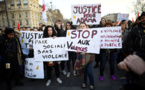 Heurts lors d'un rassemblement contre les violences policières à Paris, des lycées bloqués