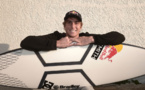Surf - Leonardo Fioravanti, la "dolce vita" au creux des vagues