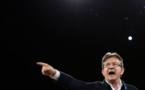Mélenchon se félicite d'"horoscopes favorables" et assure qu'il "saura" gouverner