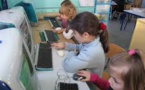 Les Canadiens initiés au codage informatique dès la maternelle