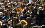Référendum interdit: des milliers de Catalans dans la rue après des arrestations