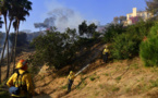 Les flammes atteignent Los Angeles et ses luxueux quartiers