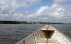 En Guyane, un recensement parfois en pirogue, qui comptabilise aussi les orpailleurs illégaux