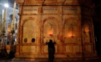 Pèlerins et touristes franchissent à nouveau en masses le seuil du Saint-Sépulcre
