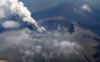 Eruptions explosives d'un volcan dans le sud du Japon