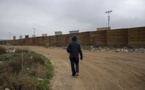 Trump vante son mur en Californie, terre anti-trumpiste