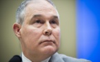 Le ministre de l'Environnement mène grand train, mais Trump le défend