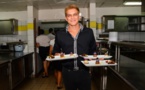 Thomas Malijenovsky, prétendant au titre de meilleur pâtissier de Polynésie