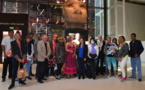 Des Polynésiens en évasan visitent le Musée du Quai Branly