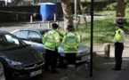Deux garçons de 13 et 15 ans blessés par balles en pleine journée à Londres