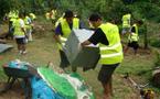 Les jeunes de la conférence multi-pieux au service des Matahiapo de Punaauia