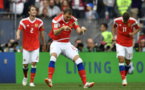 Mondial-2018: la fête est lancée, la Russie frappe d'entrée