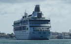 Le “SAPPHIRE PRINCESS“ et le “CLIPER ODYSSEY“ dans les eaux polynésiennes...