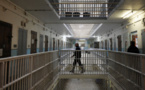 Un surveillant mis en examen pour avoir introduit des téléphones en prison